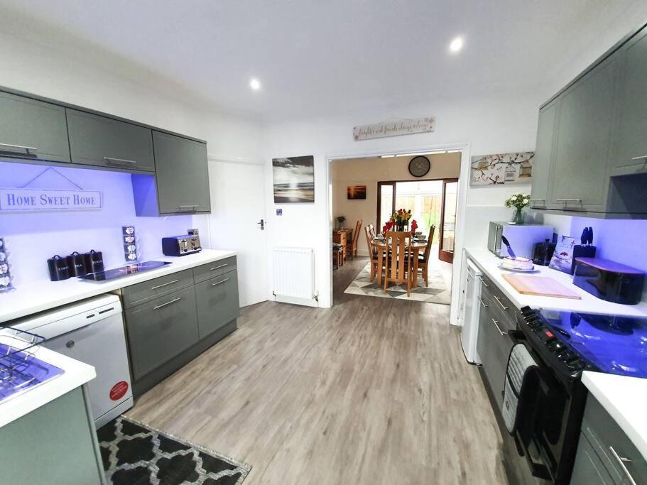Hillcrest Coastal Retreat Close To Sandy Cove Илфракомб Екстериор снимка